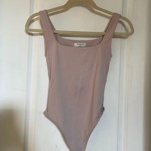 Aritzia Babaton Contour Bodysuit